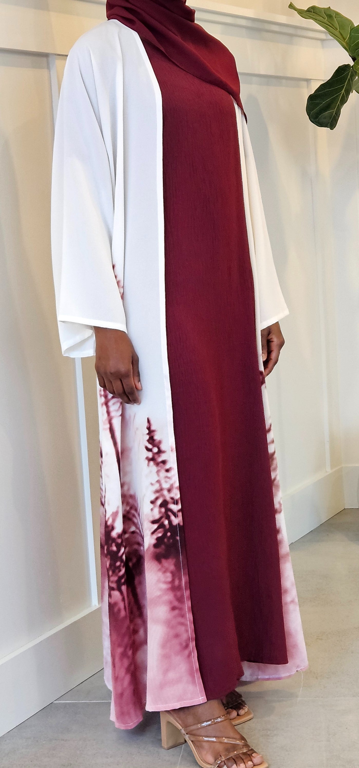 Breezy Elegance: Summer Light Abaya Set