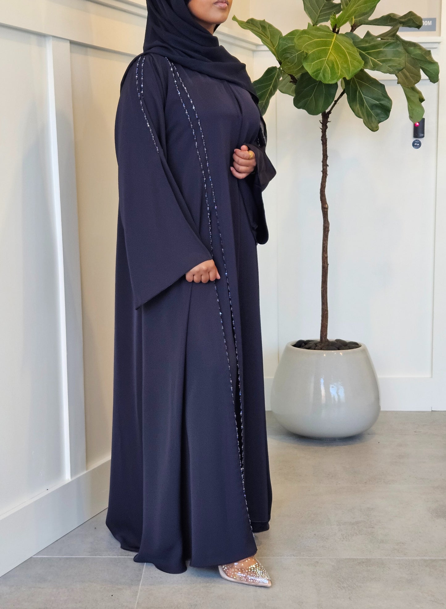 Navy Coronate Luxe Abaya