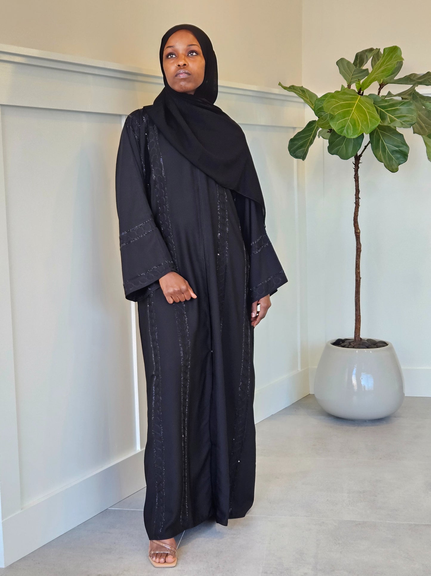 Raven Velvet Abaya