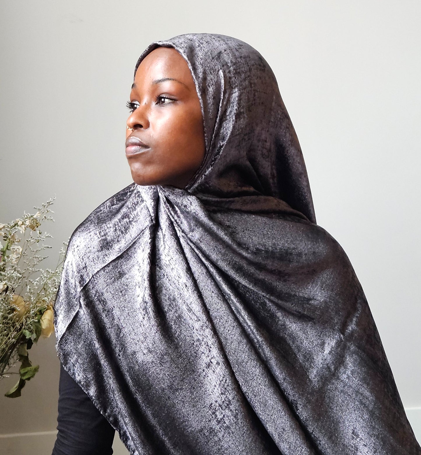 Gleaming Elegance: Metallic Pashmina Scarf Collection