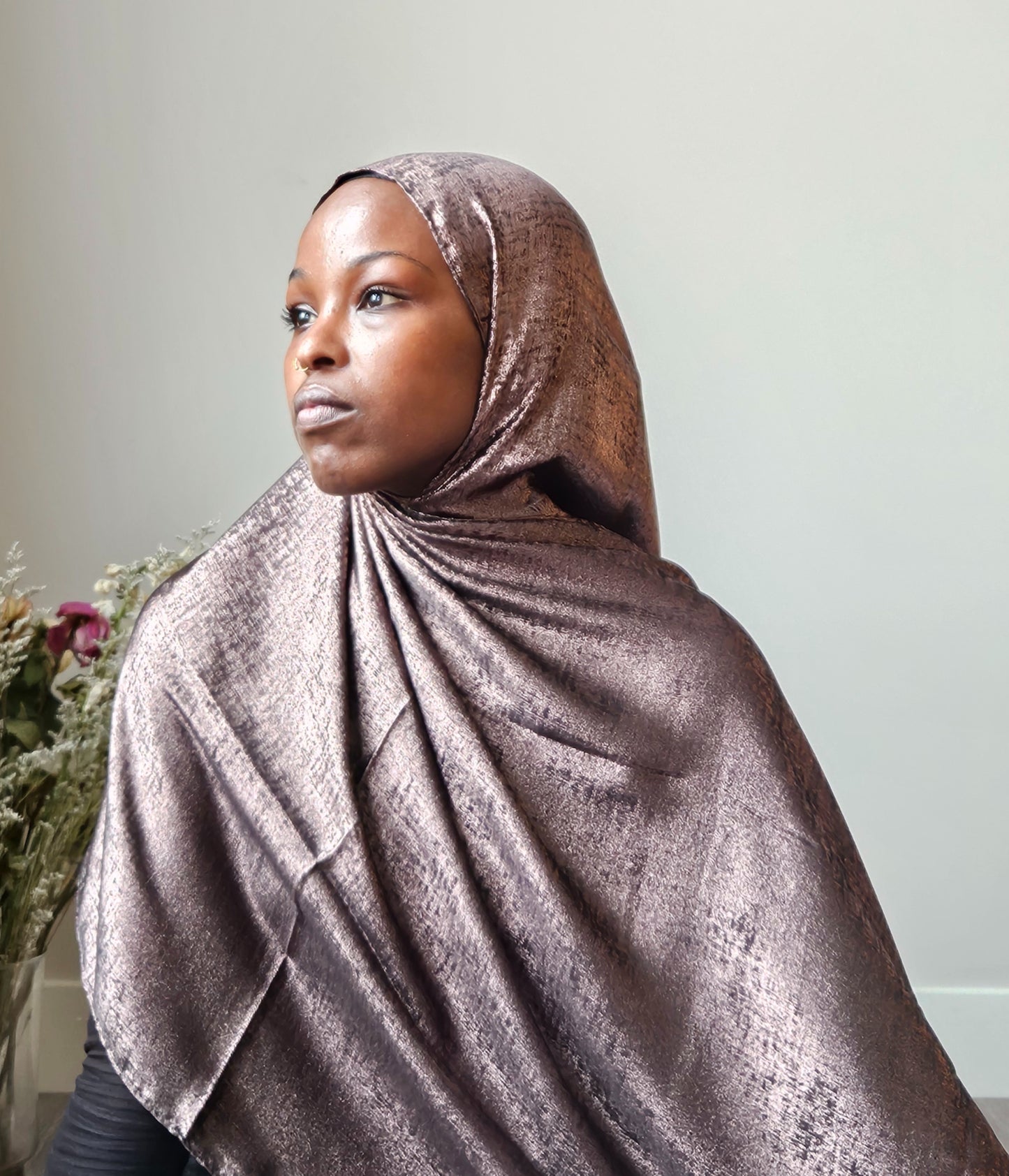 Gleaming Elegance: Metallic Pashmina Scarf Collection