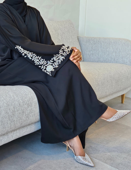 Floral Thread Dubai Abaya