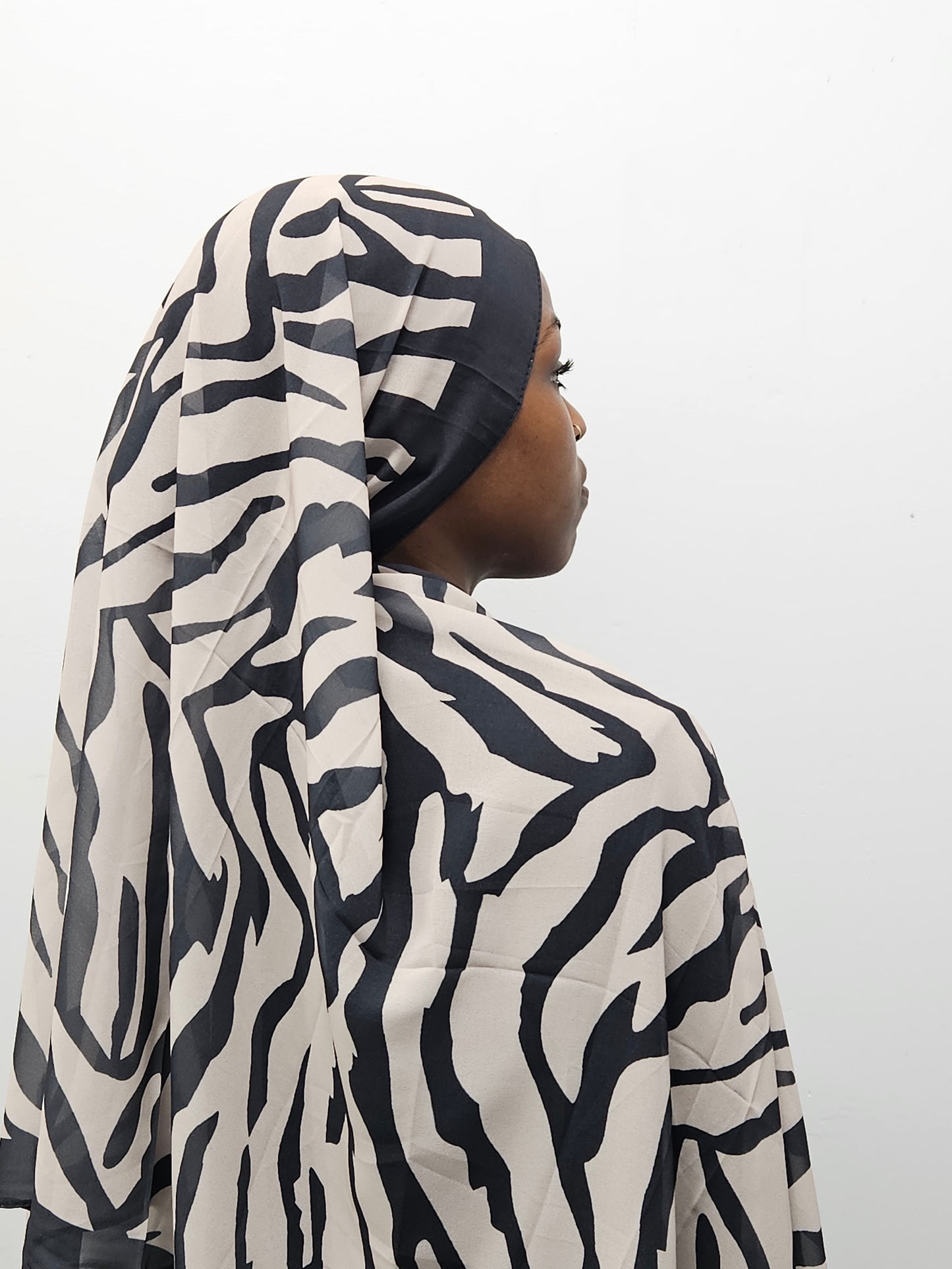 LuxeWave Viscose Scarf