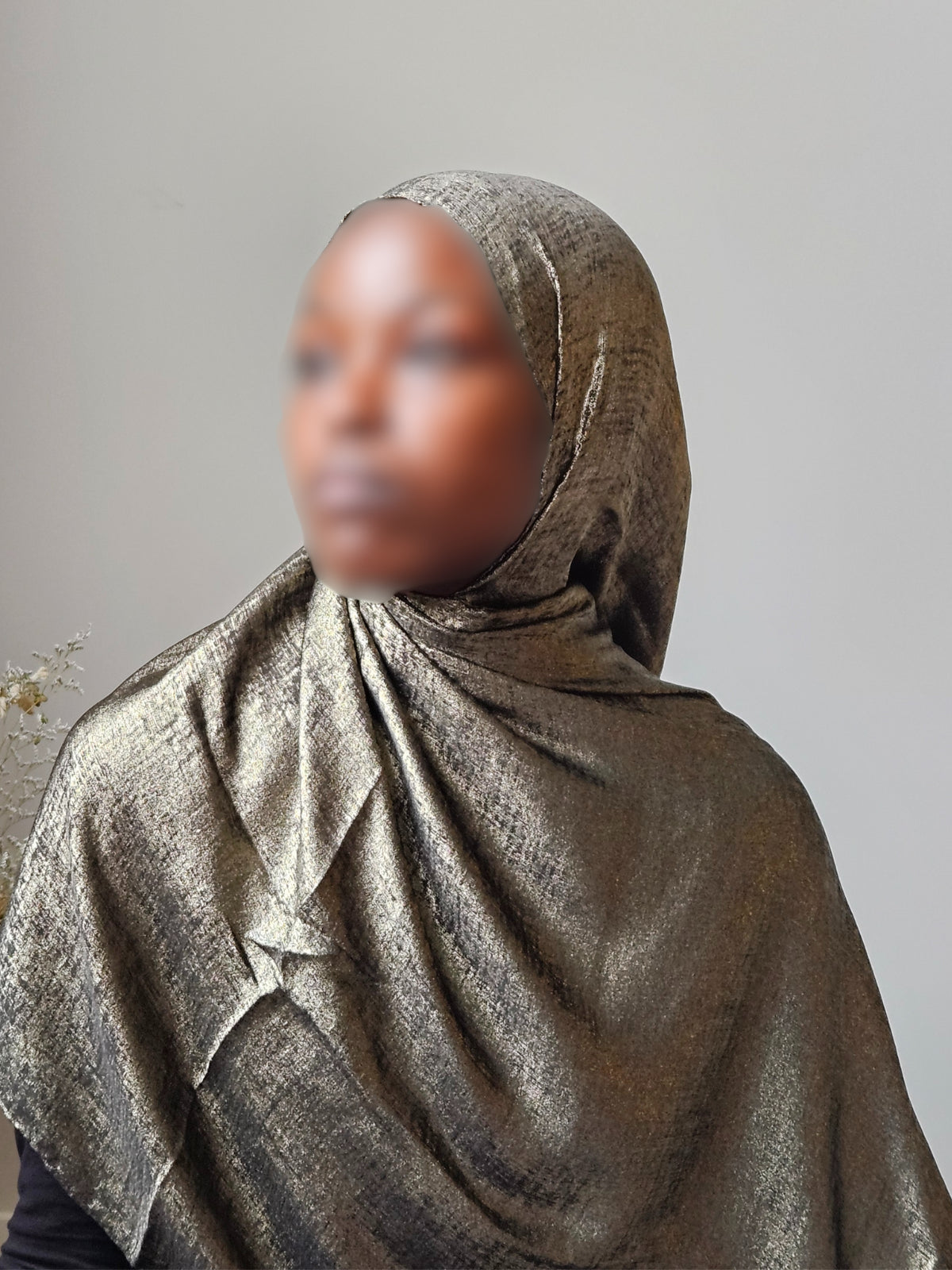 Gleaming Elegance: Metallic Pashmina Scarf Collection